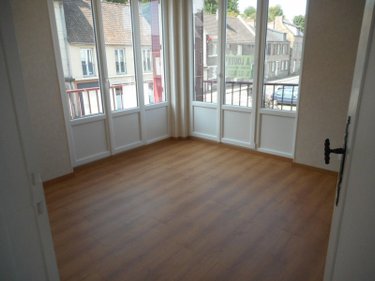 Location appartement Condé-en-Normandie 14110 Calvados 62 m2 3 pièces 447 euros