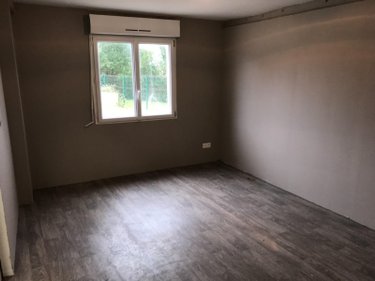 Location immeuble de rapport Montebourg 50310 Manche 200 m2  1000 euros