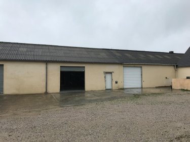 Location immeuble de rapport Montebourg 50310 Manche 200 m2  1000 euros