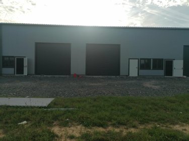 Fonds et murs commerciaux a vendre Épaignes 27260 Eure 1300 m2  1346800 euros