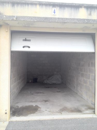 Location garage et parking Laval 53000 Mayenne 14 m2  60 euros