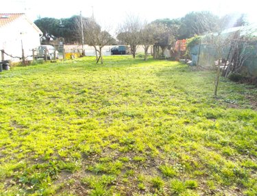 Terrain a batir a vendre Marennes-Hiers-Brouage 17320 Charente-Maritime 458 m2  58300 euros