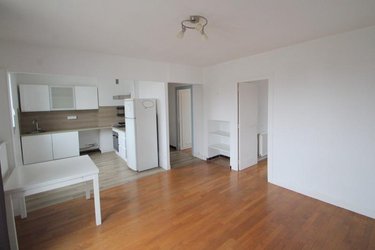 Location appartement Chalon-sur-Saône 71100 Saône-et-Loire 54 m2 3 pièces 735 euros
