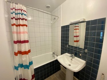 Location appartement Condé-en-Normandie 14110 Calvados 48 m2 2 pièces 400 euros