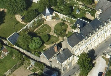 propriete a vendre Valognes 50700 Manche 384 m2 14 pièces 568300 euros
