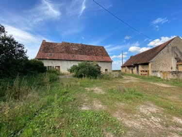 Bien agricole a vendre Champlecy 71120 Saône-et-Loire 117 m2  105400 euros
