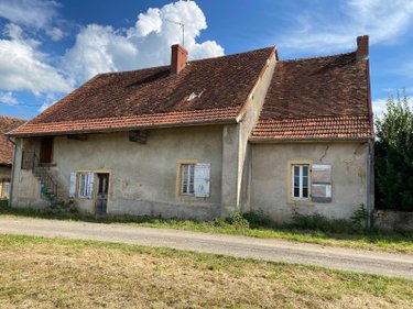 Bien agricole a vendre Champlecy 71120 Saône-et-Loire 117 m2  105400 euros