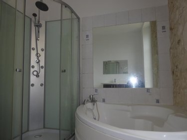 Location maison Nogent-le-Rotrou 28400 Eure-et-Loir 127 m2 5 pièces 635 euros