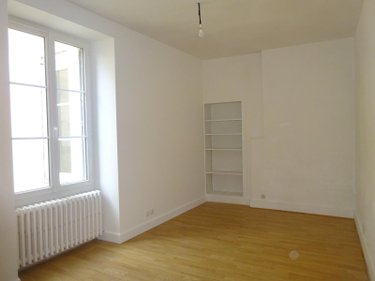 Location maison Nogent-le-Rotrou 28400 Eure-et-Loir 127 m2 5 pièces 635 euros