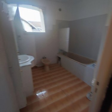 Maison a vendre La Bâtie-Neuve 05230 Hautes-Alpes 154 m2 6 pièces 246000 euros