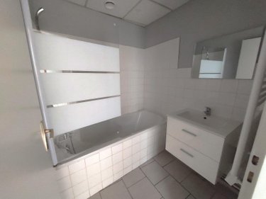 Location appartement Bourg-en-Bresse 01000 Ain 46 m2 3 pièces 540 euros