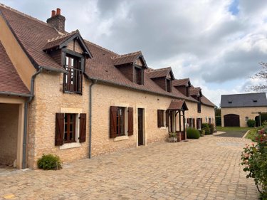 propriete a vendre Saint-Ouen-en-Champagne 72350 Sarthe 310 m2 12 pièces 426700 euros