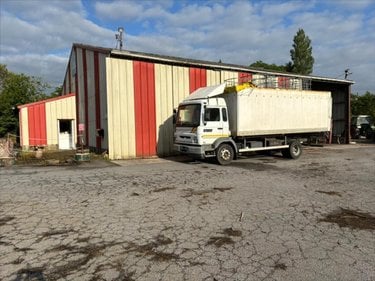 Immeuble a vendre Scaër 29390 Finistère 400 m2  258750 euros