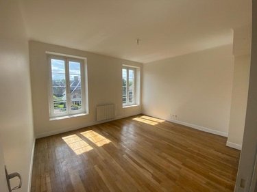 Location appartement Condé-en-Normandie 14110 Calvados 50 m2 3 pièces 454 euros