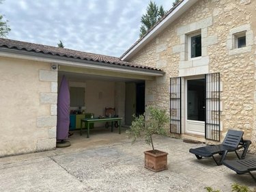 Maison a vendre Montlieu-la-Garde 17210 Charente-Maritime 220 m2 5 pièces 351750 euros