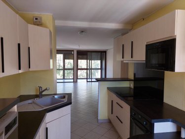 Location appartement Bourg-en-Bresse 01000 Ain 75 m2 3 pièces 800 euros