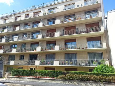 Location appartement Reims 51100 Marne 9 m2 1 pièce 299 euros