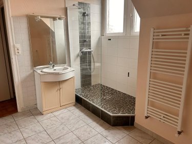 Immeuble a vendre Arcis-sur-Aube 10700 Aube 150 m2  127200 euros