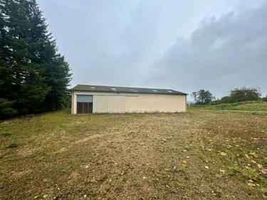 Fonds et murs commerciaux a vendre Cherré-Au 72400 Sarthe 325 m2  215800 euros