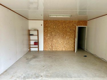 Fonds et murs commerciaux a vendre Cherré-Au 72400 Sarthe 325 m2  215800 euros