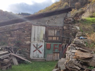 Maison a vendre Saint-Étienne-sur-Blesle 43450 Haute-Loire 65 m2  25000 euros