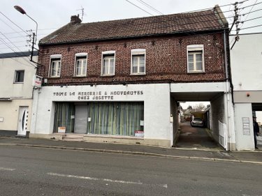 Immeuble a vendre Dourges 62119 Pas-de-Calais 170 m2  137500 euros
