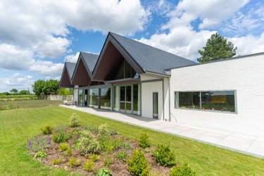 Maison a vendre Amboise 37400 Indre-et-Loire 340 m2  1680000 euros
