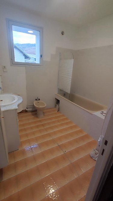 Appartement a vendre La Bâtie-Neuve 05230 Hautes-Alpes 138 m2 6 pièces 246000 euros