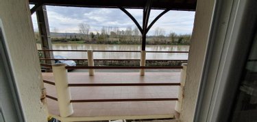 Immeuble a vendre Lamagistère 82360 Tarn-et-Garonne 228 m2  168000 euros