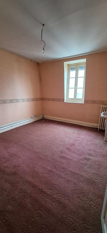Immeuble a vendre La-Ferté-Bernard 72400 Sarthe 438 m2  210600 euros