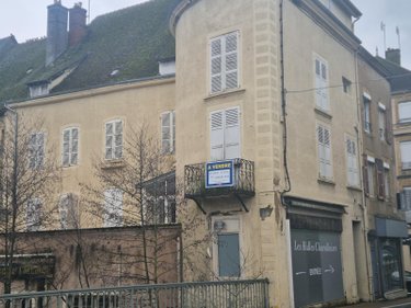 Immeuble a vendre Charolles 71120 Saône-et-Loire  250000 euros