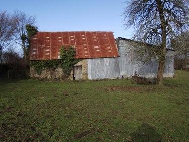 Bien agricole a vendre Coulouvray-Boisbenâtre 50670 Manche  78375 euros