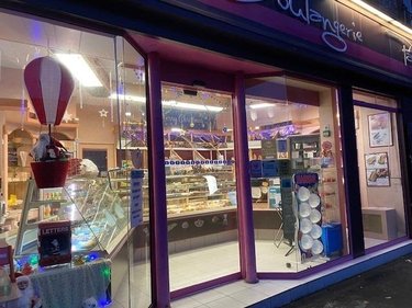 Fonds et murs commerciaux a vendre Équeurdreville-Hainneville 50120 Manche  105399 euros