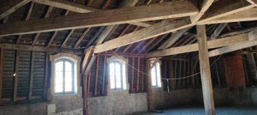 Maison a vendre La Clayette 71800 Saône-et-Loire 290 m2  107000 euros