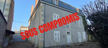 Maison a vendre La Clayette 71800 Saône-et-Loire 290 m2  107000 euros