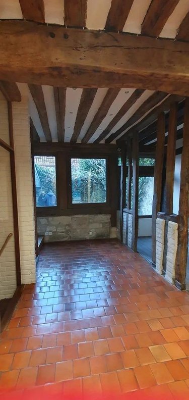 Location fonds et murs commerciaux Honfleur 14600 Calvados  1800 euros