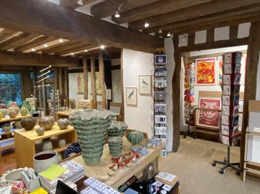 Location fonds et murs commerciaux Honfleur 14600 Calvados  1800 euros
