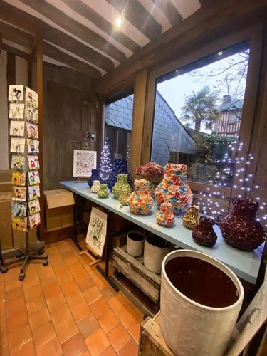 Location fonds et murs commerciaux Honfleur 14600 Calvados  1800 euros