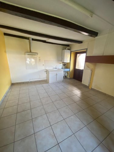 Location appartement Bergesserin 71250 Saône-et-Loire 36 m2 2 pièces 450 euros