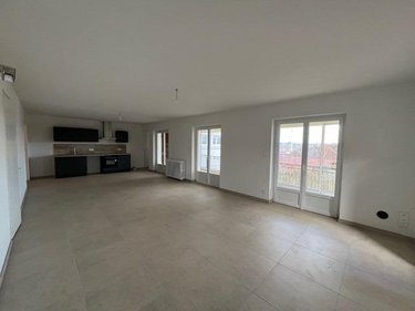 Location appartement Louhans 71500 Saône-et-Loire 132 m2 4 pièces 985 euros