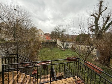 Immeuble a vendre La Fère 02800 Aisne 205 m2  137800 euros
