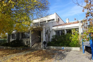 Divers a vendre Oraison 04700 Alpes-de-Haute-Provence 158 m2  425000 euros