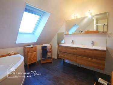 propriete a vendre Saint-Berthevin 53940 Mayenne 144 m2 6 pièces 467550 euros