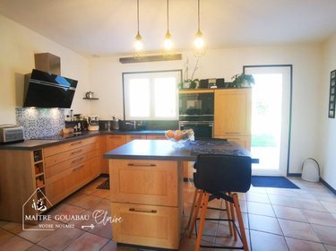 propriete a vendre Saint-Berthevin 53940 Mayenne 144 m2 6 pièces 467550 euros