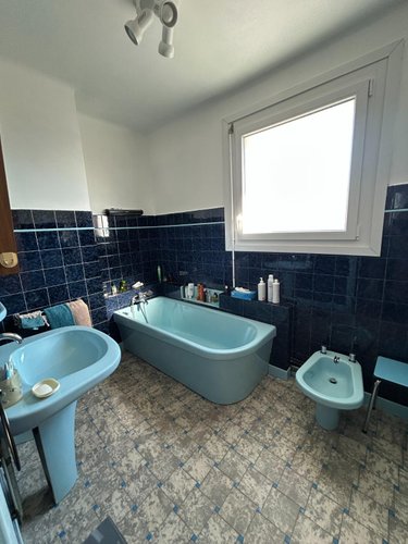 Garage et parking a vendre Achicourt 62217 Pas-de-Calais 515 m2  410800 euros