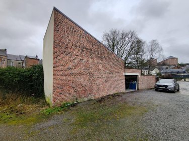 Garage et parking a vendre Avesnes-sur-Helpe 59440 Nord  22700 euros