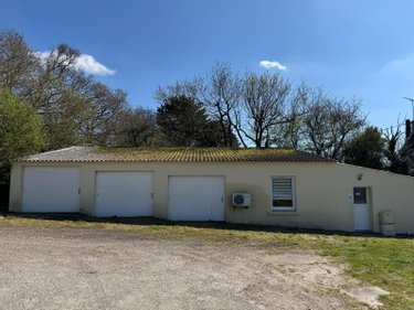 Immeuble a vendre Douarnenez 29100 Finistère 290 m2  218400 euros