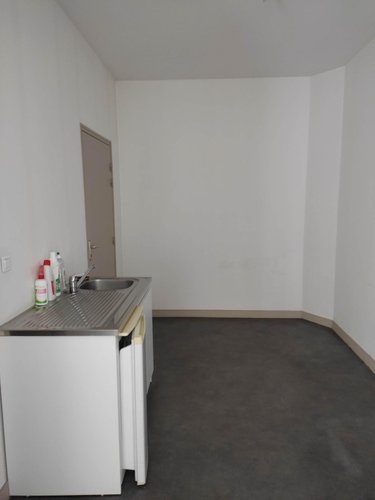 Location fonds et murs commerciaux Saint-Malo 35400 Ille-et-Vilaine  1300 euros