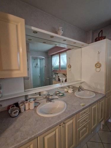 Appartement a vendre Lons-le-Saunier 39000 Jura 90 m2 5 pièces 141750 euros