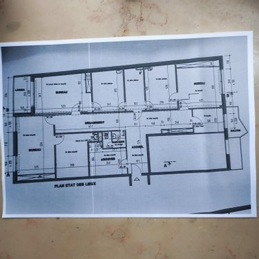 Fonds et murs commerciaux a vendre Gap 05000 Hautes-Alpes 150 m2  248000 euros